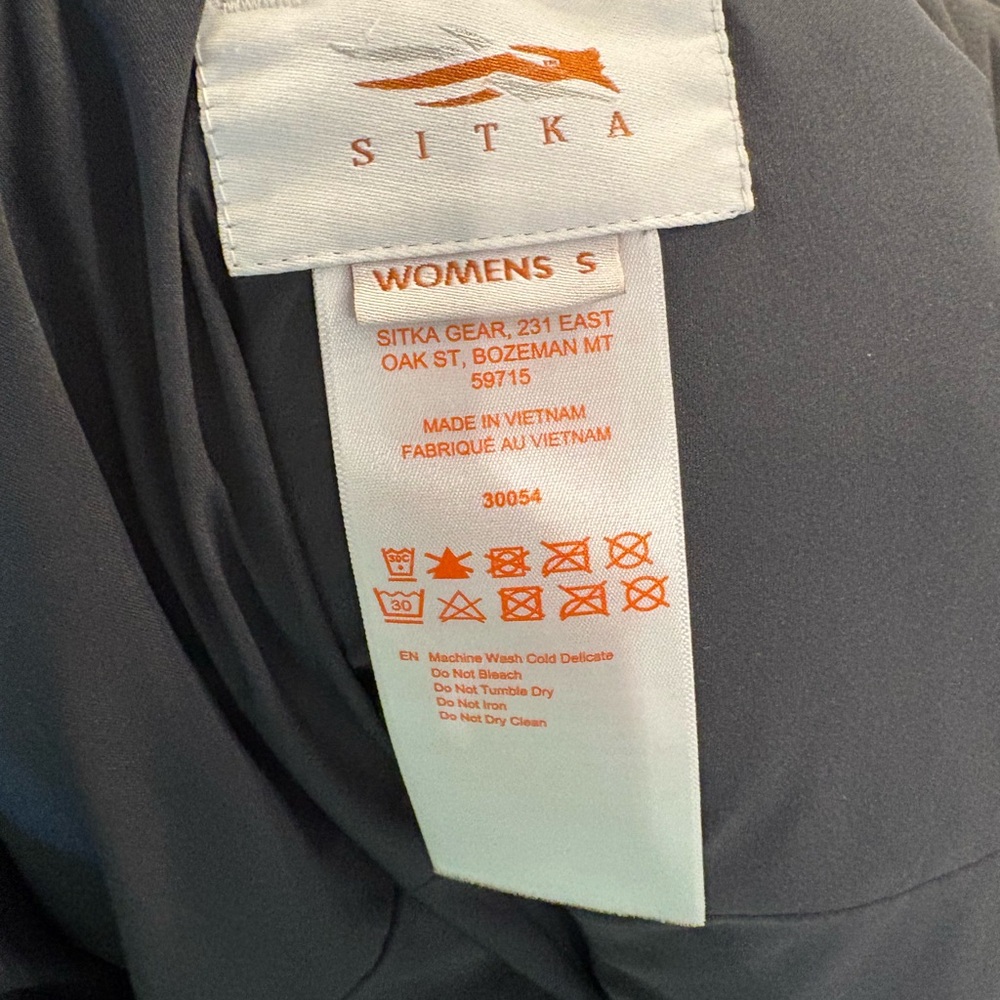 Rust Orange Sitka Puffer Jacket - image 6